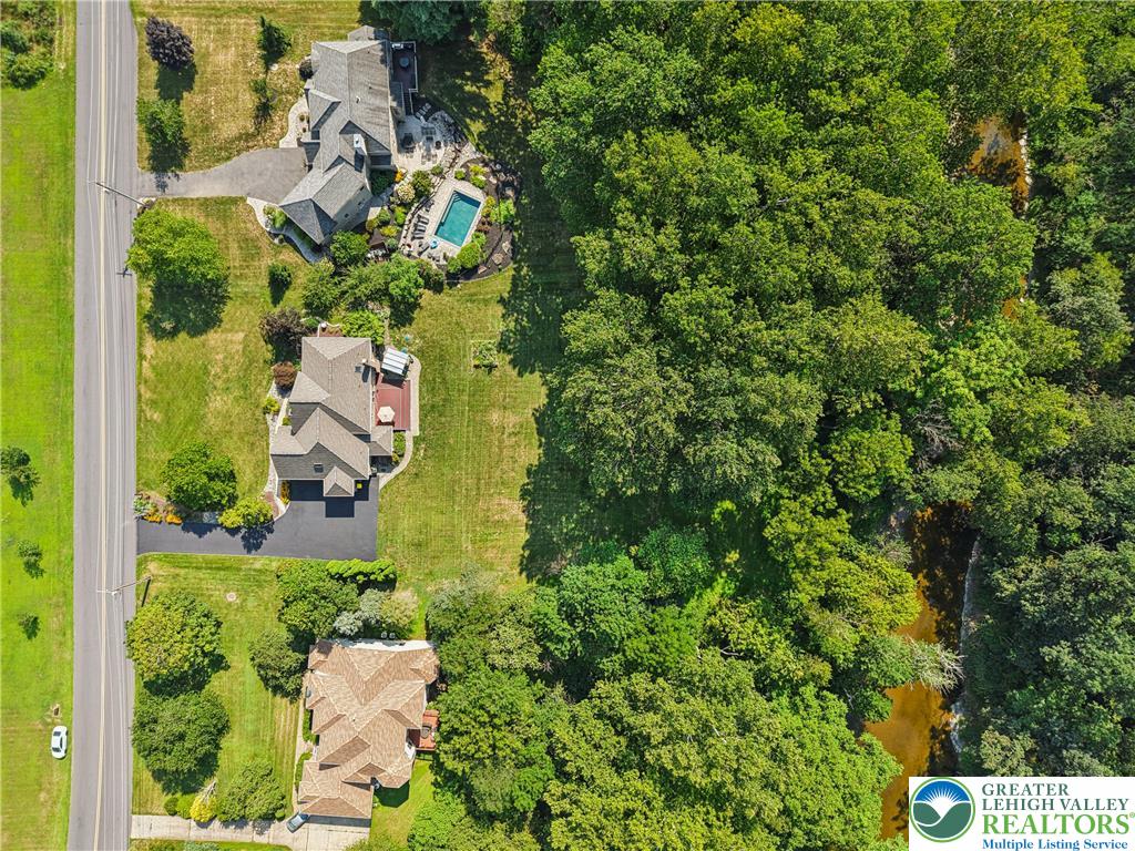 North Whitehall Twp, Pennsylvania 18069, United States, 4 Bedrooms Bedrooms, ,3 BathroomsBathrooms,Residential,Pending,185570