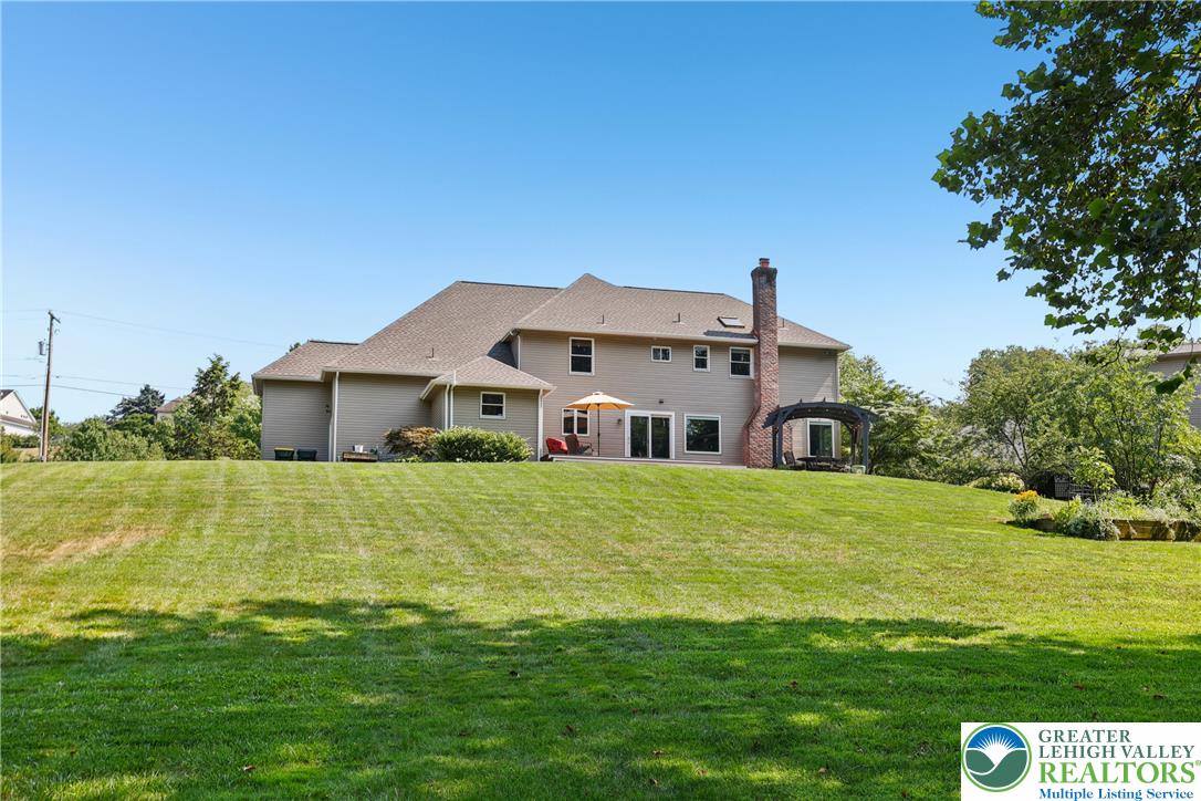 North Whitehall Twp, Pennsylvania 18069, United States, 4 Bedrooms Bedrooms, ,3 BathroomsBathrooms,Residential,Pending,185570