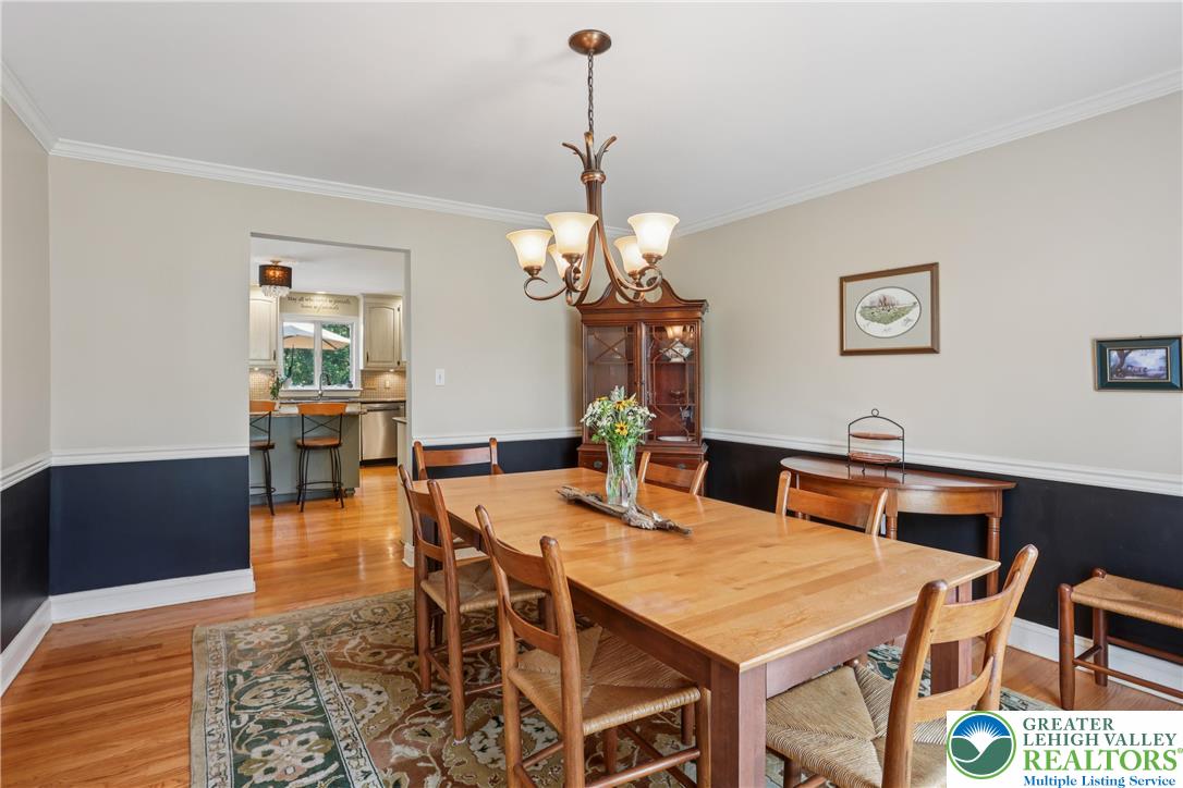 North Whitehall Twp, Pennsylvania 18069, United States, 4 Bedrooms Bedrooms, ,3 BathroomsBathrooms,Residential,Pending,185570