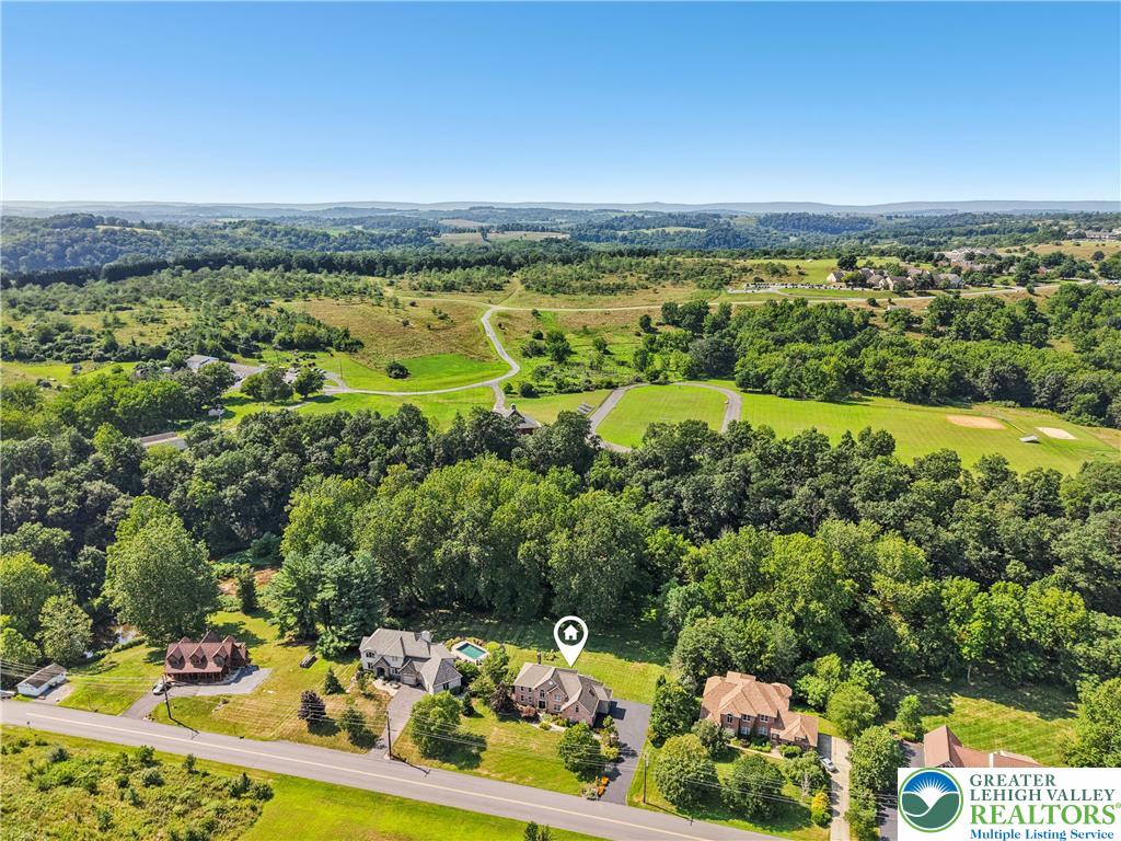 North Whitehall Twp, Pennsylvania 18069, United States, 4 Bedrooms Bedrooms, ,3 BathroomsBathrooms,Residential,Pending,185570