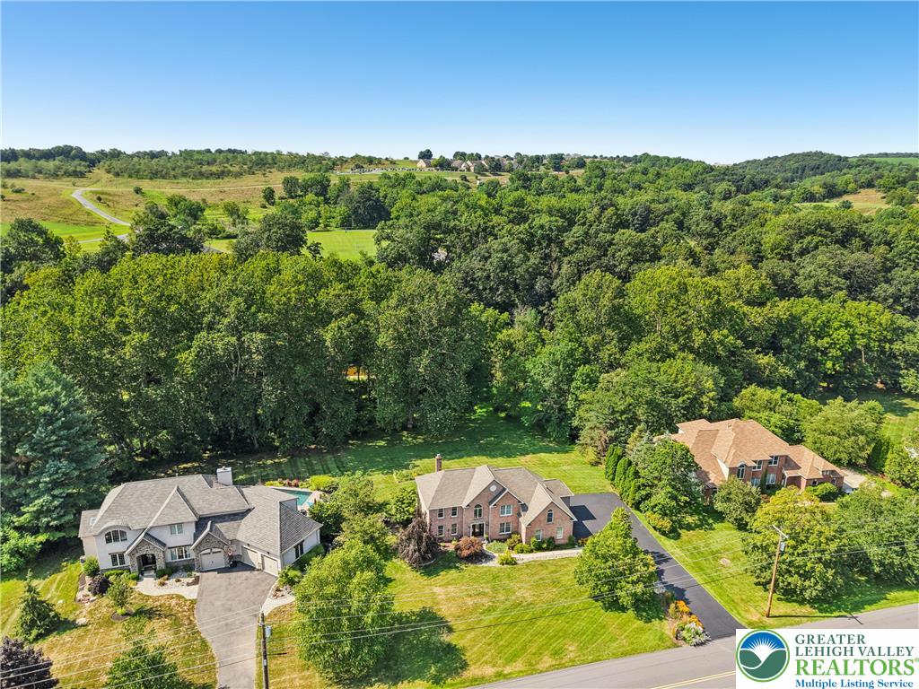 North Whitehall Twp, Pennsylvania 18069, United States, 4 Bedrooms Bedrooms, ,3 BathroomsBathrooms,Residential,Pending,185570