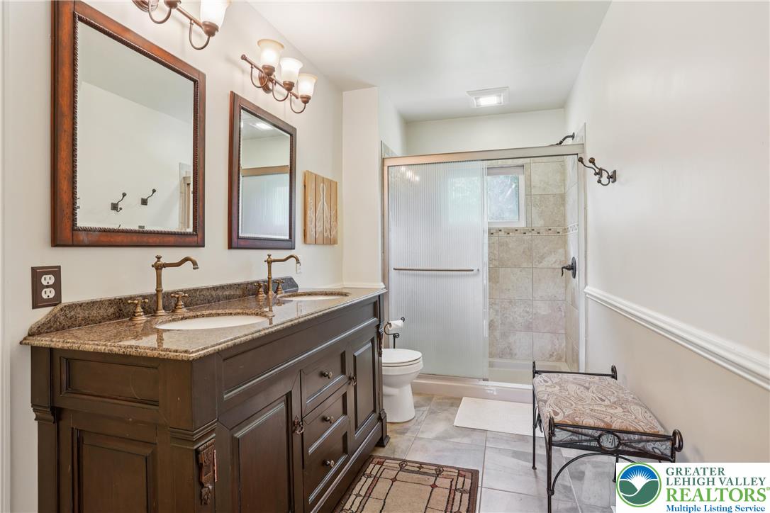 North Whitehall Twp, Pennsylvania 18069, United States, 4 Bedrooms Bedrooms, ,3 BathroomsBathrooms,Residential,Pending,185570