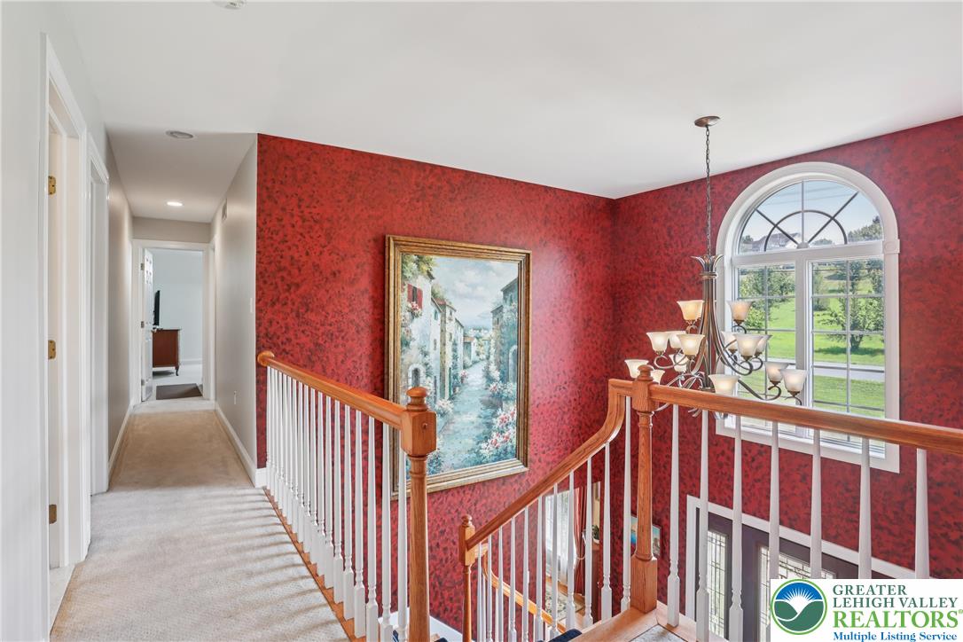 North Whitehall Twp, Pennsylvania 18069, United States, 4 Bedrooms Bedrooms, ,3 BathroomsBathrooms,Residential,Pending,185570