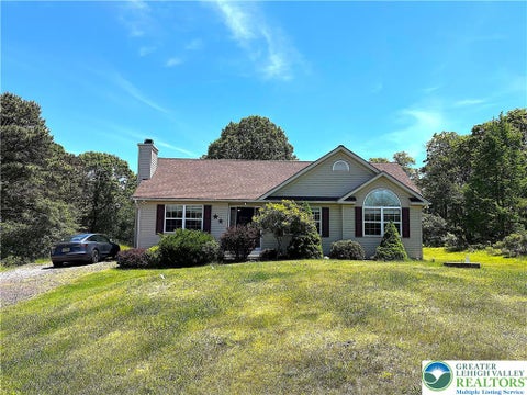 Homes For Rent - 1646 Clover Road<br/> Tobyhanna Twp, PA 18334