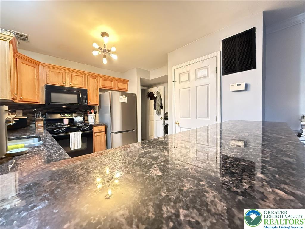 1152 Dorset Drive