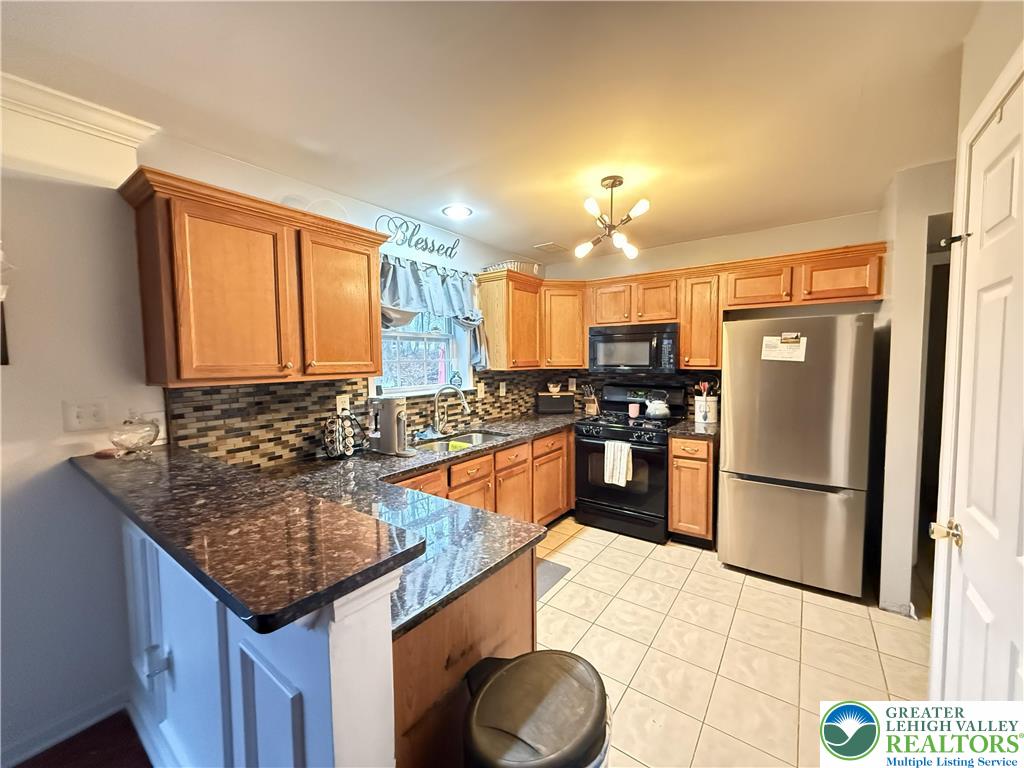 1152 Dorset Drive