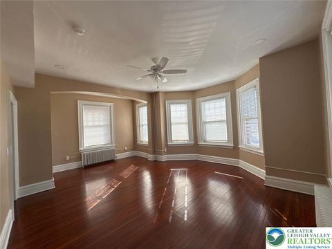 Photo of 728 Delaware Avenue #2, Fountain Hill Boro, PA 18015 (MLS # 771313)