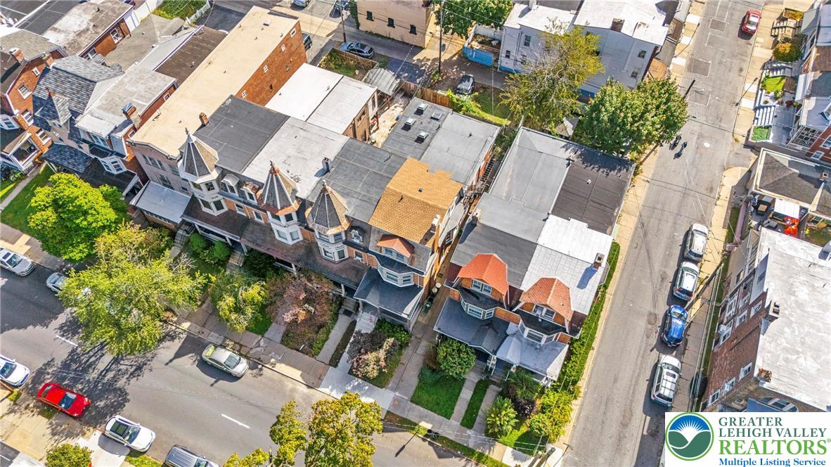 Allentown City, Pennsylvania 18102, United States, 5 Bedrooms Bedrooms, ,3 BathroomsBathrooms,Residential,Active,229173