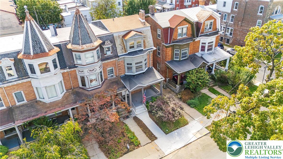 Allentown City, Pennsylvania 18102, United States, 5 Bedrooms Bedrooms, ,3 BathroomsBathrooms,Residential,Active,229173