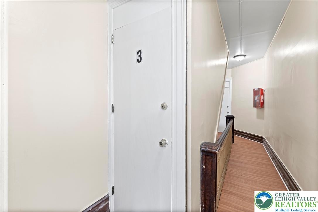 Allentown City, Pennsylvania 18102, United States, 5 Bedrooms Bedrooms, ,3 BathroomsBathrooms,Residential,Active,229173