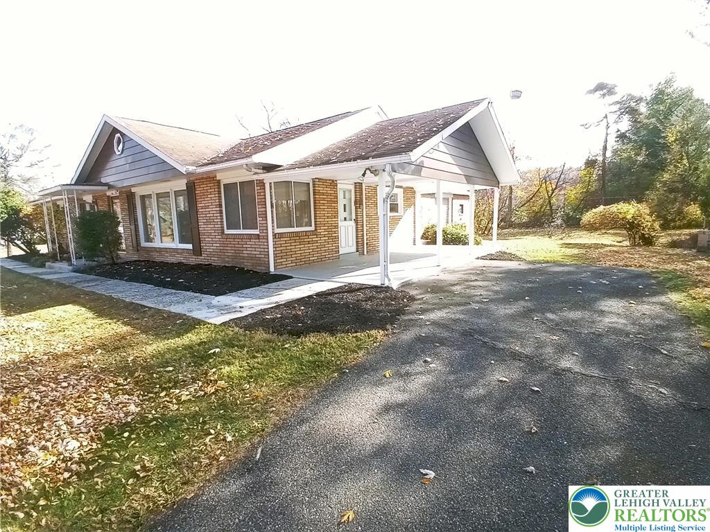 Franklin Twp, Pennsylvania 18235, United States, 3 Bedrooms Bedrooms, ,2 BathroomsBathrooms,Residential,Active,242272