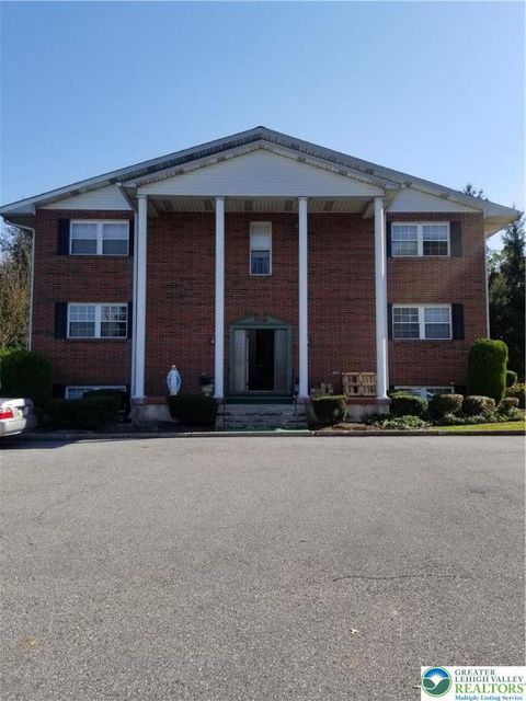 Photo of 2280 Linden Street #2N, Bethlehem, PA 18017 (MLS # 768392)