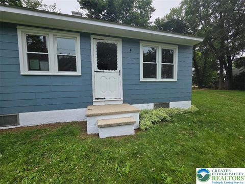 Photo of 3074 Mauch Chunk Road, Whitehall, PA 18104 (MLS # 764253) Photo of 3074 Mauch Chunk Road, Whitehall, PA 18104 (MLS # 764253)