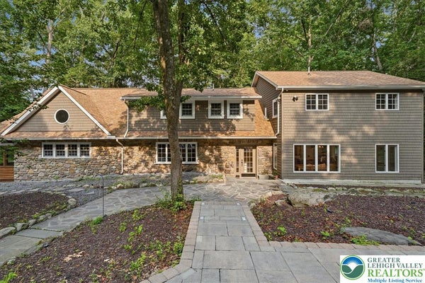 360 BABBLING BROOK RD, SCOTRUN, PA 18355 - Image 641c3e29b1434bff62bbdedf486f4e5a/2860370774