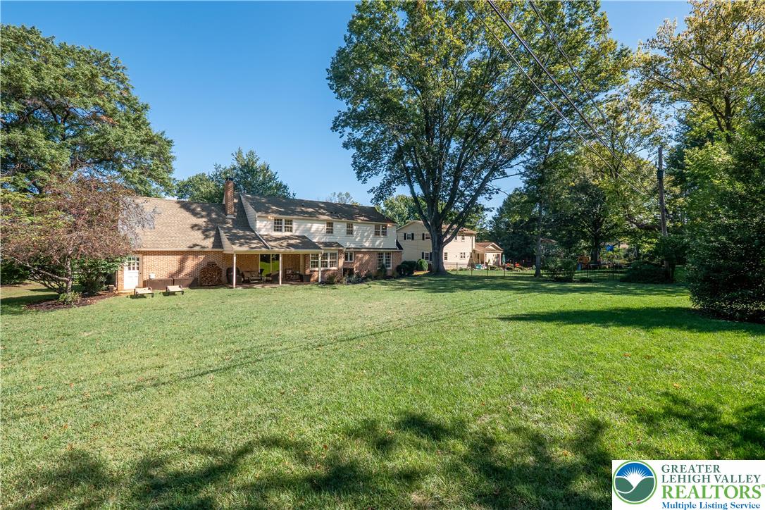 Bethlehem City, Pennsylvania 18017, United States, 4 Bedrooms Bedrooms, ,3 BathroomsBathrooms,Residential,Pending,209961