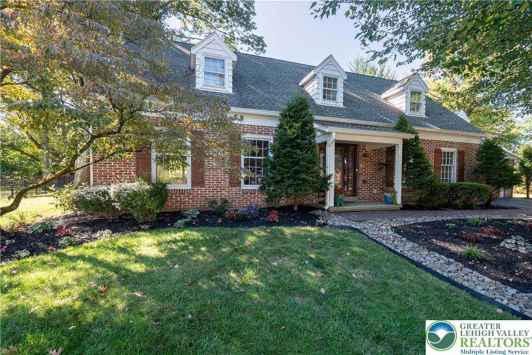 Bethlehem City, Pennsylvania 18017, United States, 4 Bedrooms Bedrooms, ,3 BathroomsBathrooms,Residential,Pending,209961