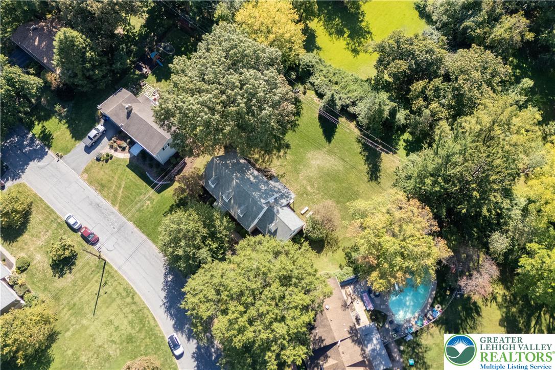 Bethlehem City, Pennsylvania 18017, United States, 4 Bedrooms Bedrooms, ,3 BathroomsBathrooms,Residential,Pending,209961