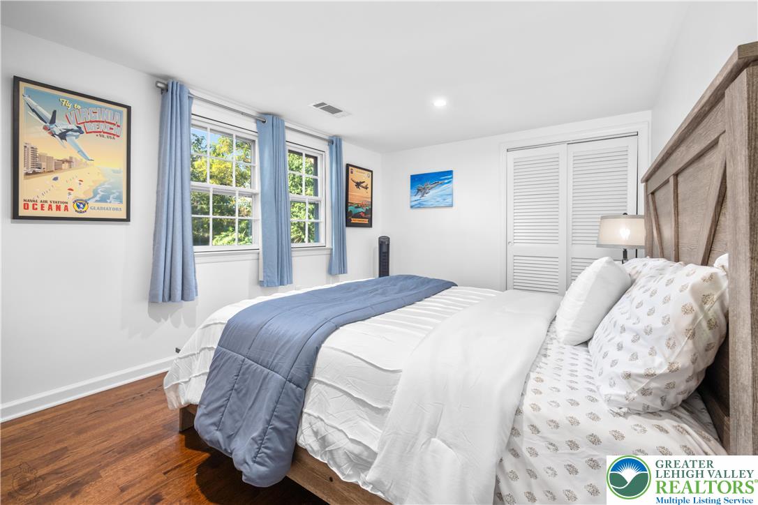 Bethlehem City, Pennsylvania 18017, United States, 4 Bedrooms Bedrooms, ,3 BathroomsBathrooms,Residential,Pending,209961