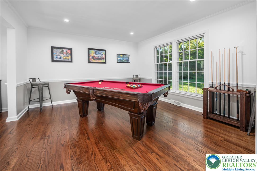 Bethlehem City, Pennsylvania 18017, United States, 4 Bedrooms Bedrooms, ,3 BathroomsBathrooms,Residential,Pending,209961