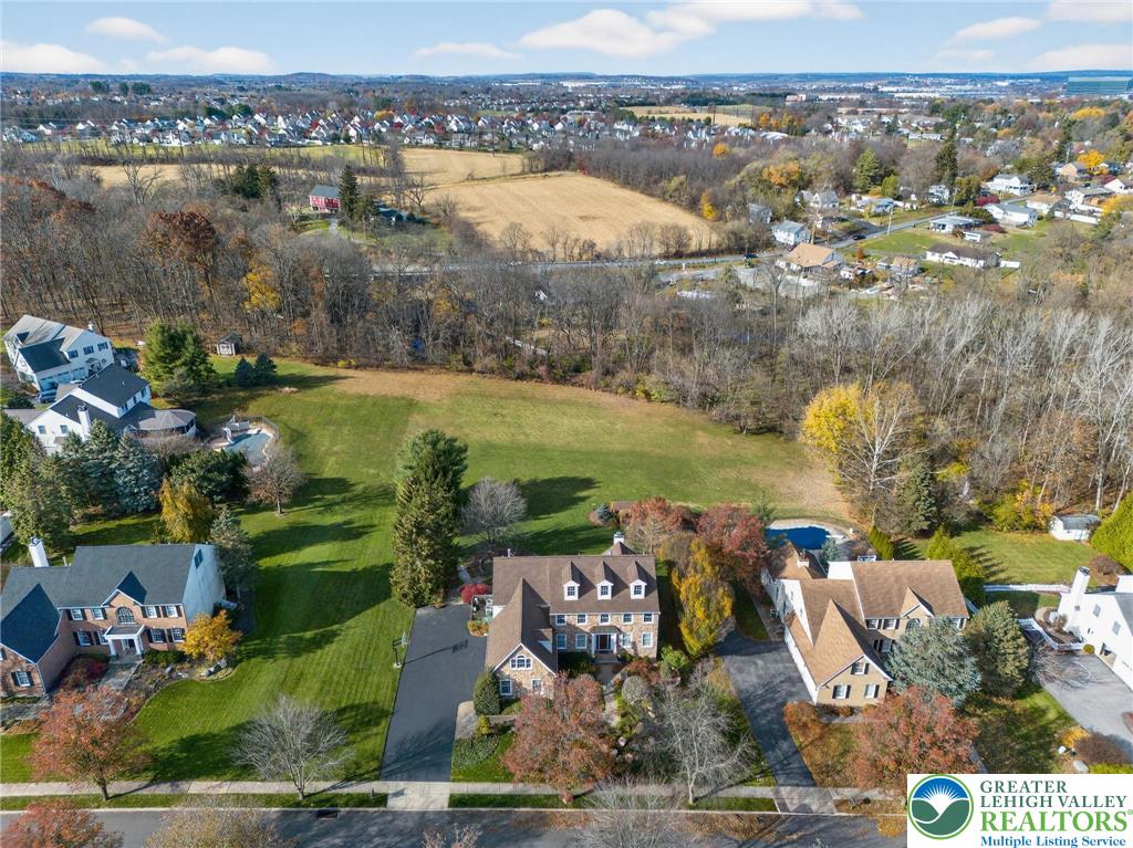 Lower Macungie Twp, Pennsylvania 18062, United States, 4 Bedrooms Bedrooms, ,4 BathroomsBathrooms,Residential,Pending,246229