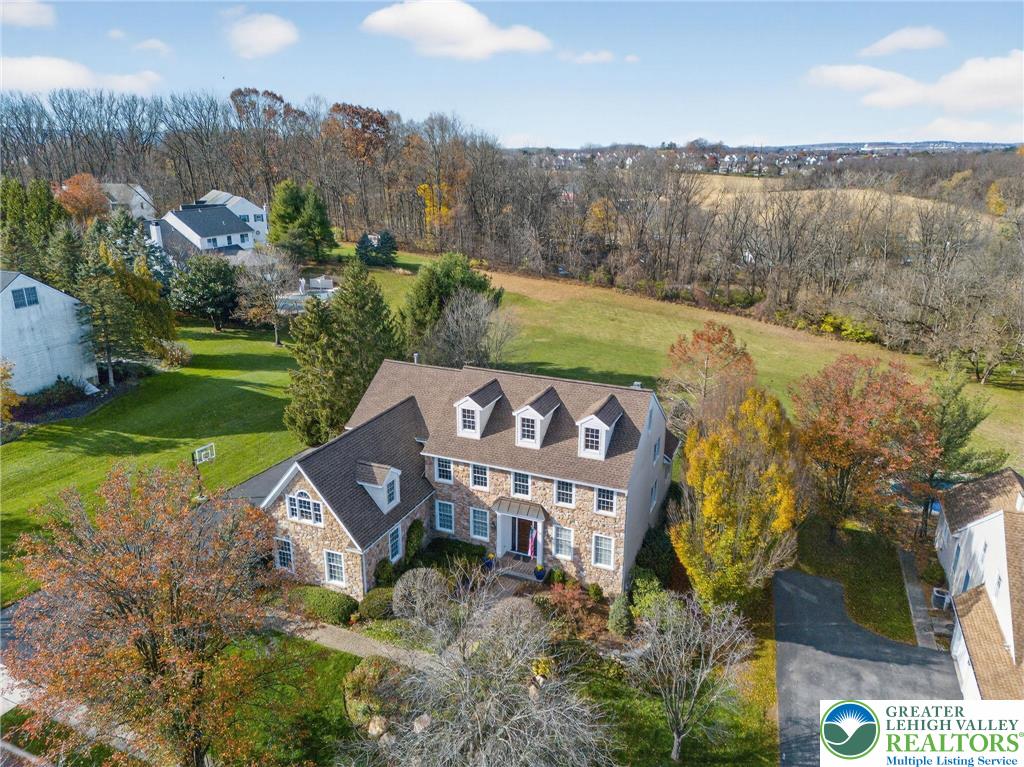 Lower Macungie Twp, Pennsylvania 18062, United States, 4 Bedrooms Bedrooms, ,4 BathroomsBathrooms,Residential,Pending,246229