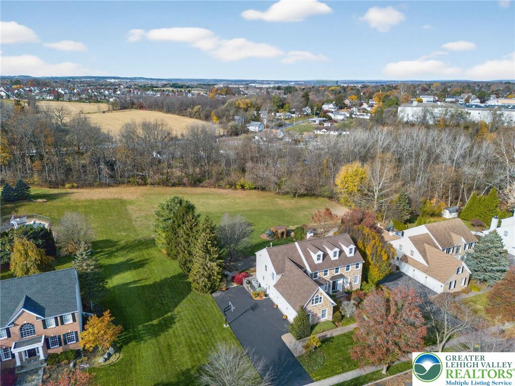 Lower Macungie Twp, Pennsylvania 18062, United States, 4 Bedrooms Bedrooms, ,4 BathroomsBathrooms,Residential,Pending,246229