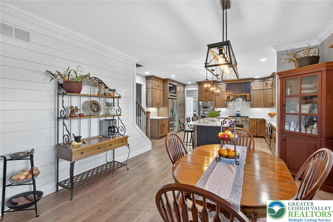 Lower Macungie Twp, Pennsylvania 18062, United States, 4 Bedrooms Bedrooms, ,4 BathroomsBathrooms,Residential,Pending,246229