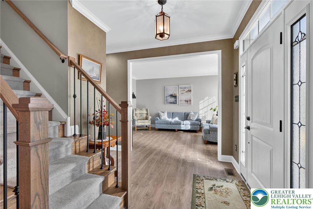 Lower Macungie Twp, Pennsylvania 18062, United States, 4 Bedrooms Bedrooms, ,4 BathroomsBathrooms,Residential,Pending,246229