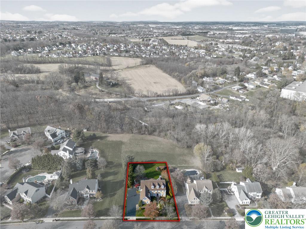 Lower Macungie Twp, Pennsylvania 18062, United States, 4 Bedrooms Bedrooms, ,4 BathroomsBathrooms,Residential,Pending,246229