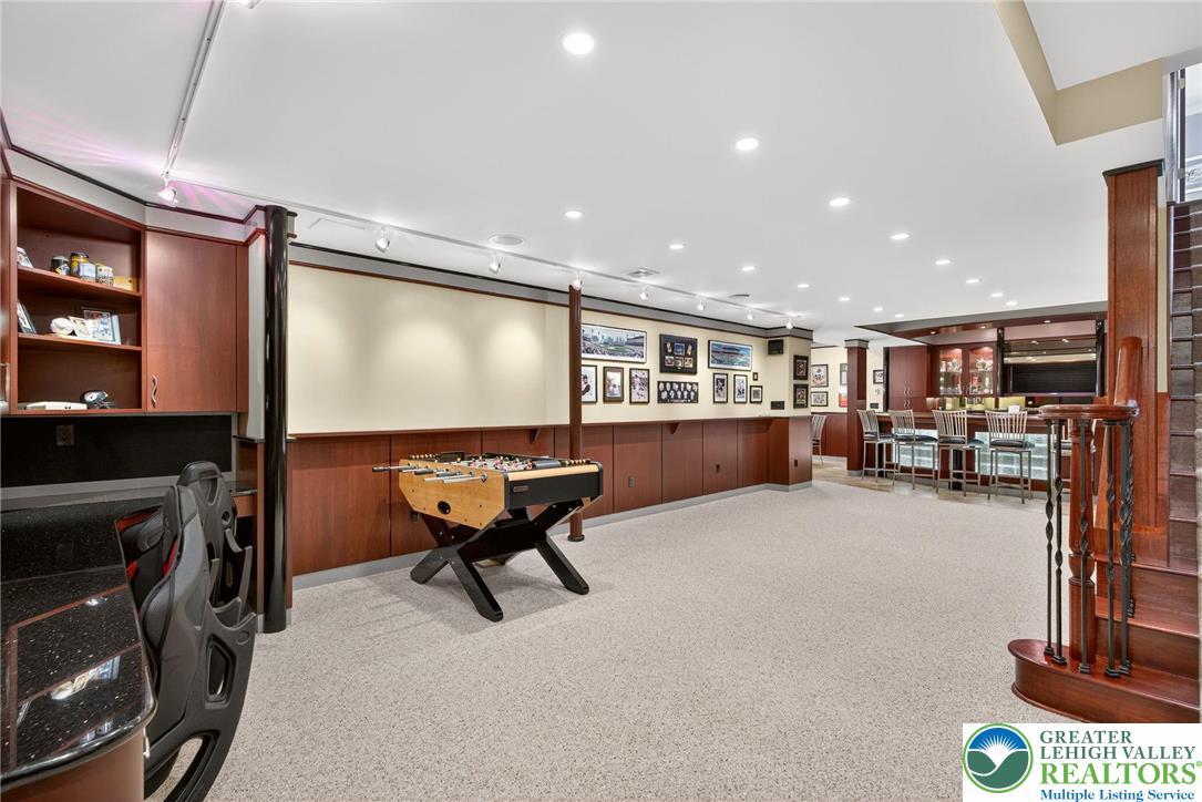 Lower Macungie Twp, Pennsylvania 18062, United States, 4 Bedrooms Bedrooms, ,4 BathroomsBathrooms,Residential,Pending,246229