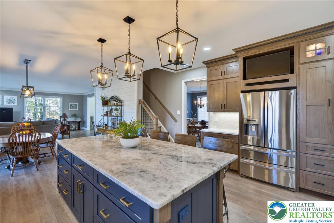 Lower Macungie Twp, Pennsylvania 18062, United States, 4 Bedrooms Bedrooms, ,4 BathroomsBathrooms,Residential,Pending,246229