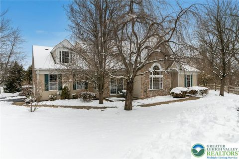 Homes For Sale - 1895 Caryn Drive<br/> Lower Saucon Twp, PA 18055