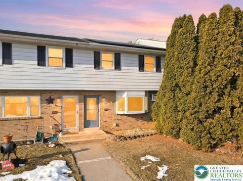 Townhouse For Sale - 5291 Herman Street<br/> Lehigh County, Heidelberg Twp, PA 18053