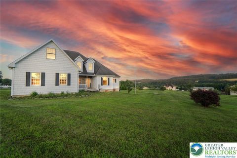 Photo of 125 Hillview Road, Towamensing Twp, PA 18058 (MLS # 761731) Photo of 125 Hillview Road, Towamensing Twp, PA 18058 (MLS # 761731)