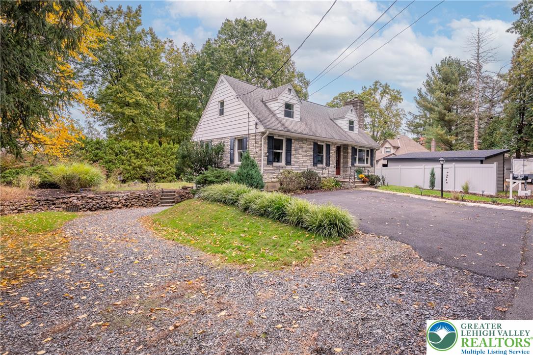 Allentown City, Pennsylvania 18103, United States, 4 Bedrooms Bedrooms, ,2 BathroomsBathrooms,Residential,Active,230005