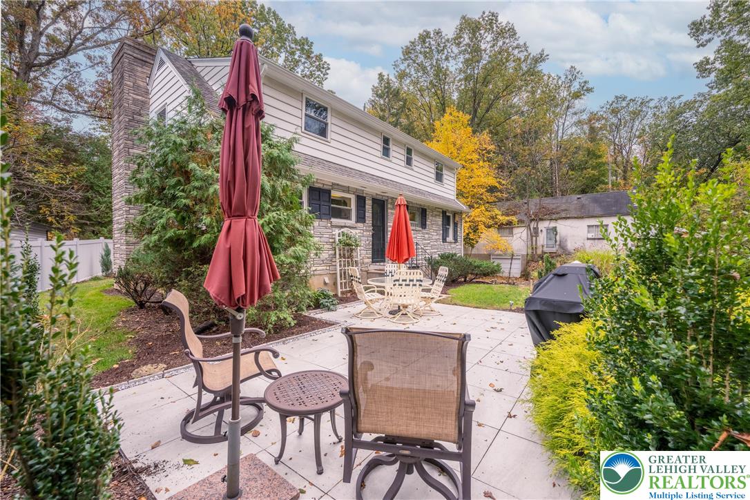 Allentown City, Pennsylvania 18103, United States, 4 Bedrooms Bedrooms, ,2 BathroomsBathrooms,Residential,Active,230005