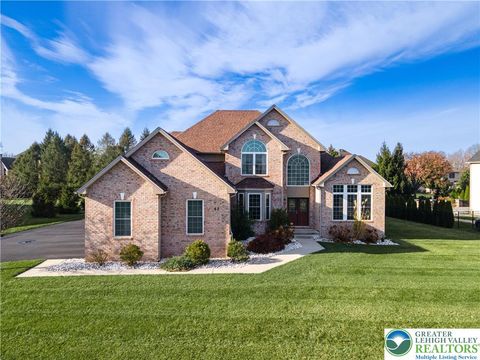 Homes For Sale - 62 Surrey Drive<br/> Palmer Twp, PA 18045