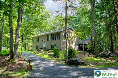 Photo of 630 Wooddale Road, Middle Smithfield Twp, PA 18302 (MLS # 764583) Photo of 630 Wooddale Road, Middle Smithfield Twp, PA 18302 (MLS # 764583)