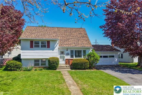 Photo of 1953 Greenleaf Street, Bethlehem, PA 18017 (MLS # 775714)