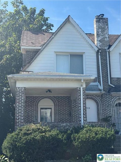 Photo of 304 S Fulton Street, Allentown, PA 18102 (MLS # 766791) Photo of 304 S Fulton Street, Allentown, PA 18102 (MLS # 766791)