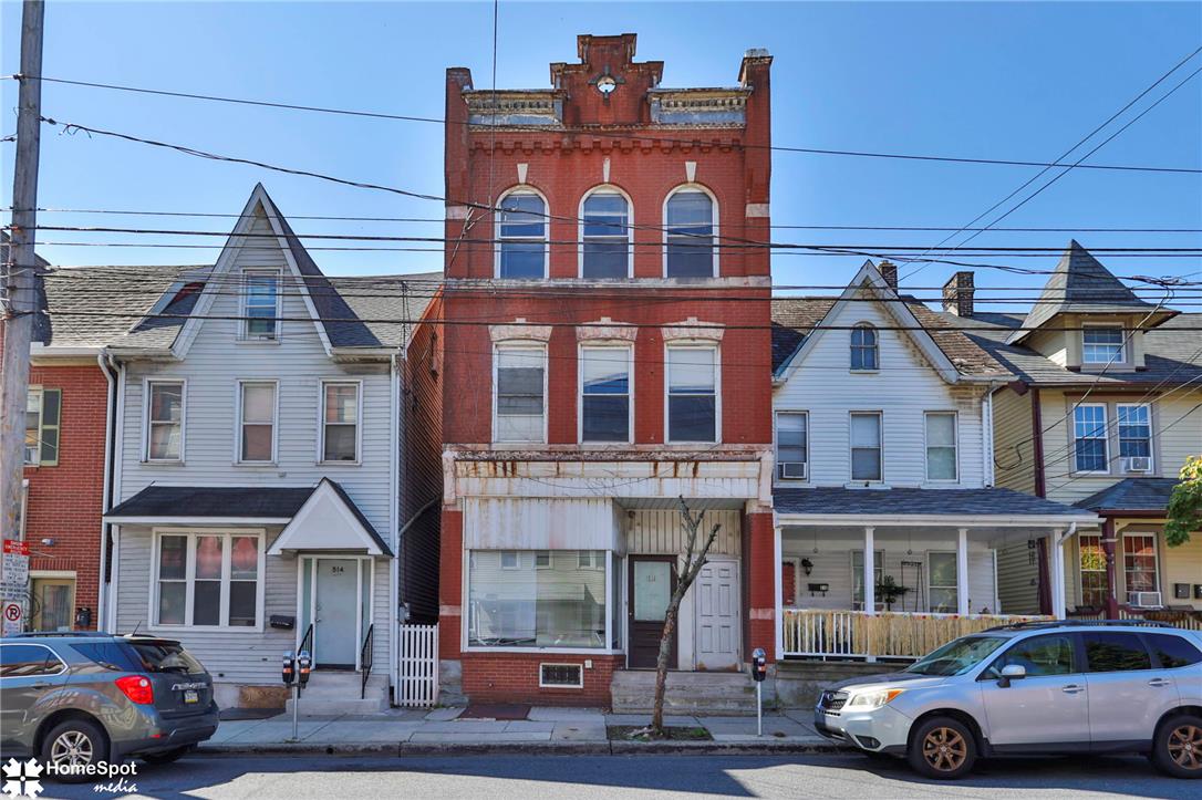 512 E 4th Street