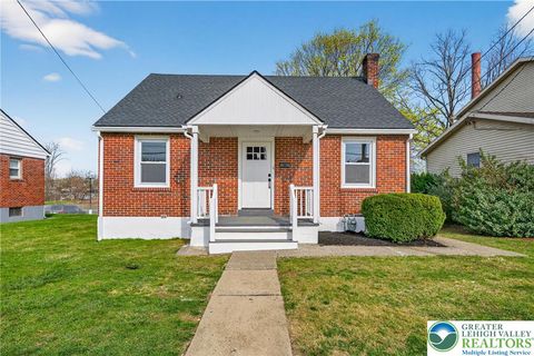 714 Fernwood Street Bethlehem City PA 18018