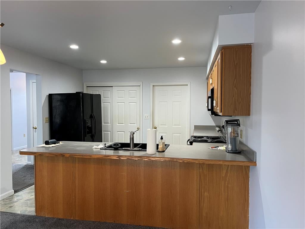 2635 Middle Way