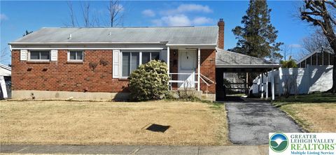 Homes For Sale - 2463 S Lumber Street<br/> Lehigh County, Allentown City, PA 18103