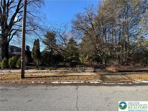 Photo of 622 N Arch Street, Allentown, PA 18104 (MLS # 770249)