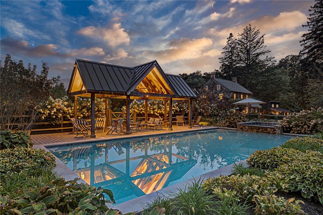 1109 Apple Road