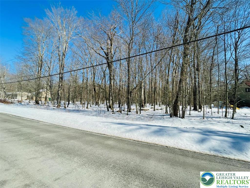 476 W Creek View Drive