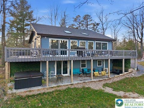 Homes For Sale - 119 Archer Drive<br/> Long Pond, PA 18334