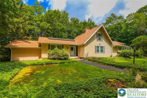 Photo of 1271 Kilmer Road, Coolbaugh Twp, PA 18466 (MLS # 764227) Photo of 1271 Kilmer Road, Coolbaugh Twp, PA 18466 (MLS # 764227)