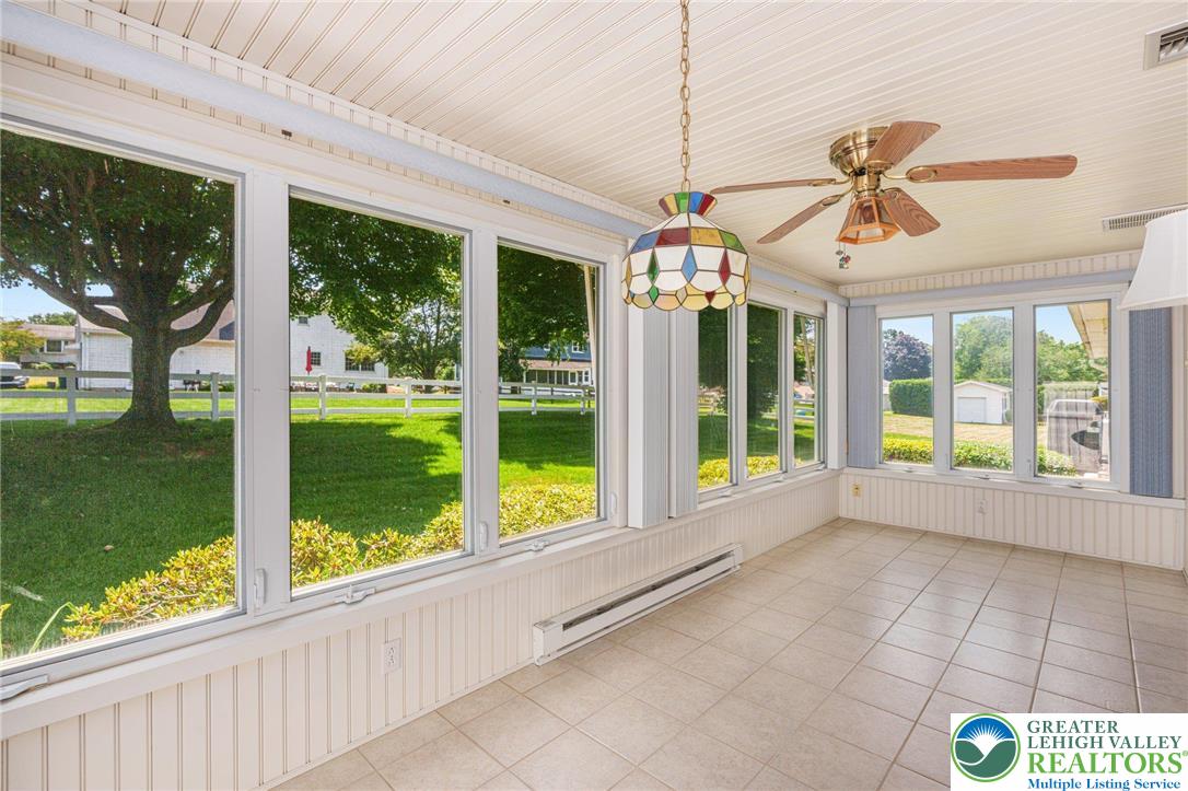 Palmer Twp, Pennsylvania 18045, United States, 3 Bedrooms Bedrooms, ,3 BathroomsBathrooms,Residential,Pending,160112